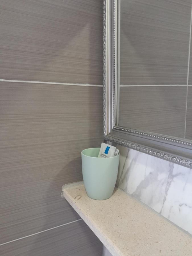 סרסר Apartmani Urlic מראה חיצוני תמונה